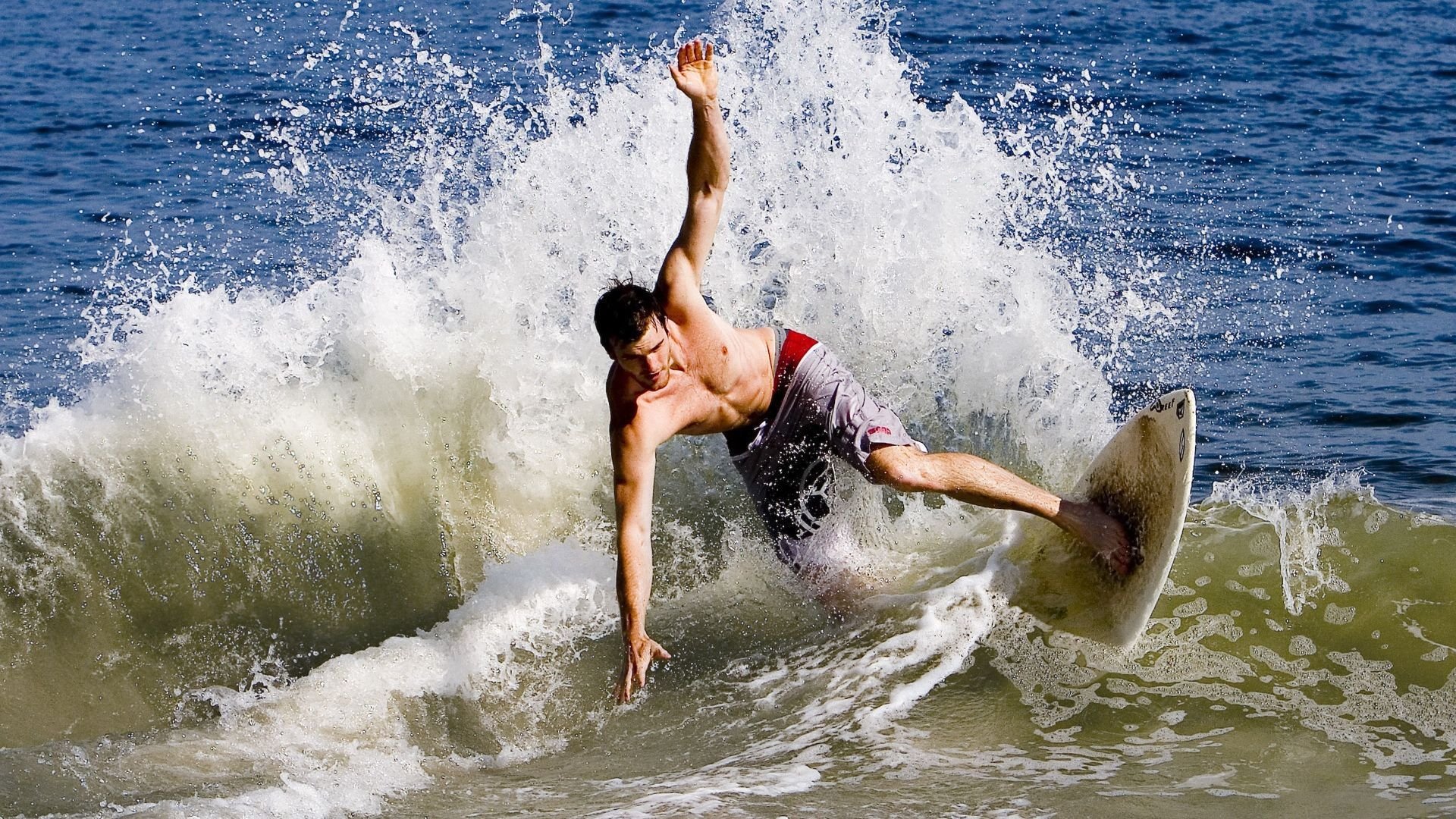 开云体育app-德罗赞一剑封喉撕裂快船防线，勇士节奏魔法令航母迷失航向