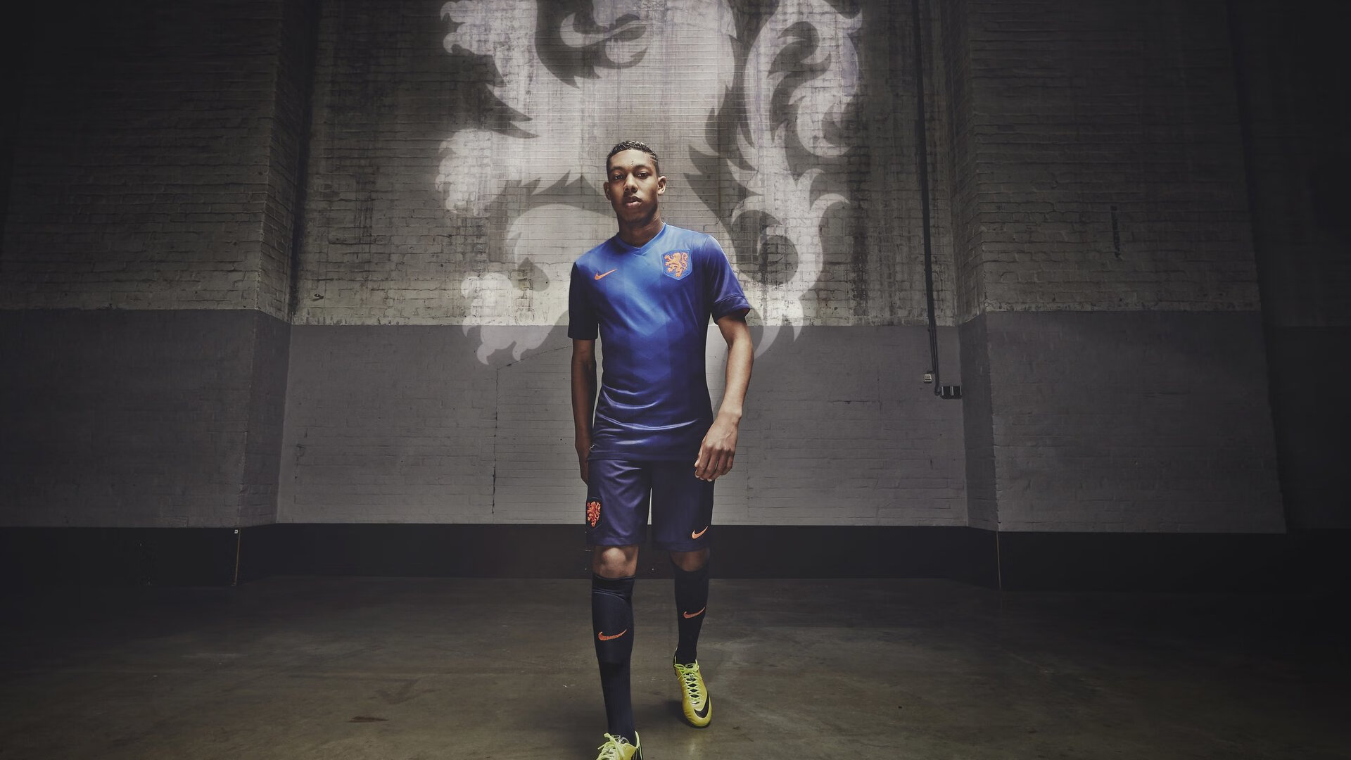 上海队狂胜北京队,莫兰特成为关键先生,当外来者成为城市英雄